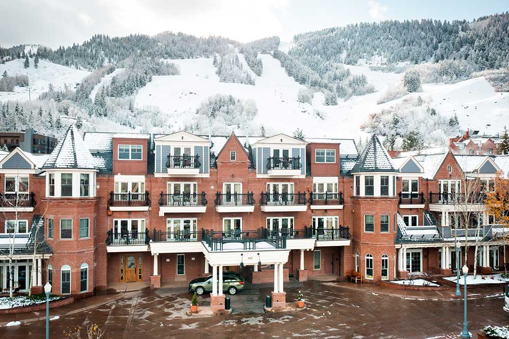 The Aspen Mountain Residences in winter
